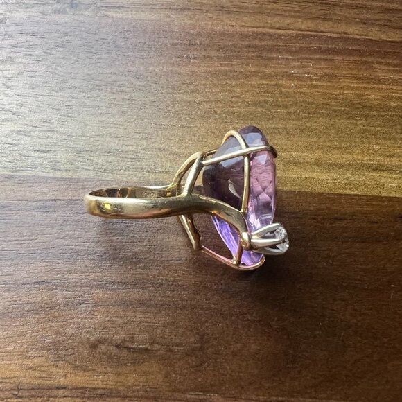 Vintage 14K gold ring with huge pear cut amethyst and accent diamond size 8 - Picture 7 of 8